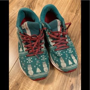 Brooks Christmas shoes